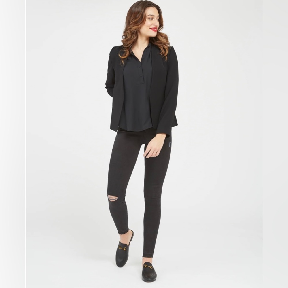 NWT Spanx Vintage Distressed Ankle Skinny Jeans